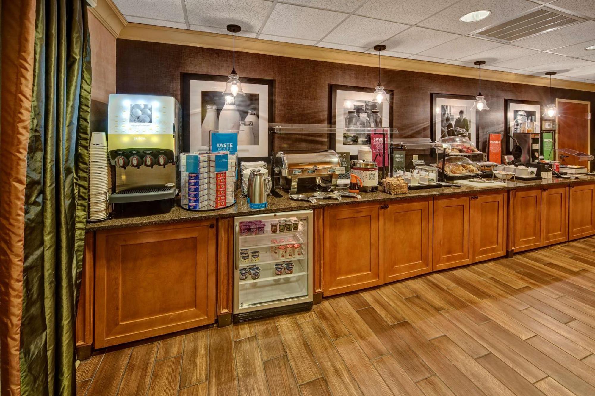 Hampton Inn Concord/Kannapolis Luaran gambar